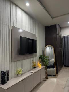 Luxury studio apartment near Islamabad Airport - 1