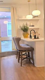 2BR Garden Apt with Parking, Near Brown and RISD - 8