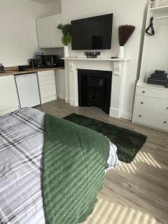 1st Floor 1 Bed Studio - 5