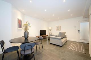 Newly Renovated 2BR with Backyard - 8