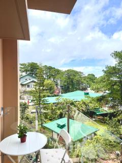 Nephele Suite 2600 Cozy Baguio Staycation Glass Balcony View Condo - 9
