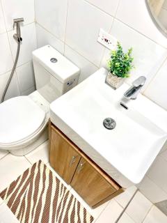 Nephele Suite 2600 Cozy Baguio Staycation Glass Balcony View Condo - 4