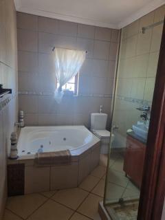 Skilpadvlei Cottage and Studio's - 9