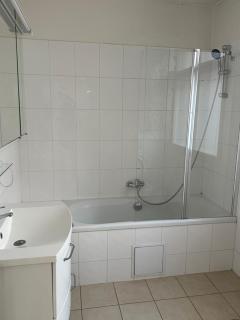 Affordable Top floor 2BR nightlife location in Center and yet Quite Sleep - 7
