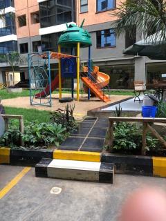 De Gold Nest Suites Kileleshwa - 8