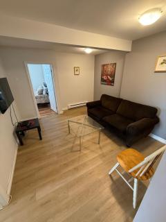 Airport Manor Unit 2, 2 Bedroom Apartment - 2