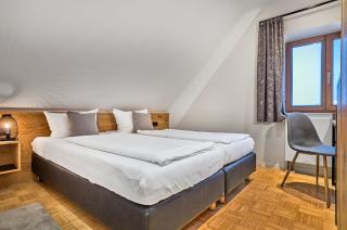 Gasthaus Hotel Ostermeier - 9