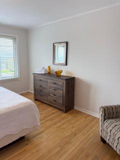 Airport Manor Unit 4, 2 Bedroom Apartment - 3