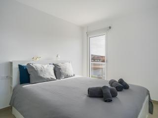 Buena Onda Modern Design, Heated Pool - 1