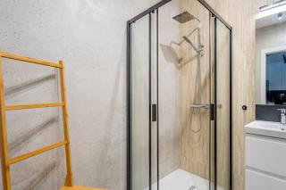Popiełuszki 2 Apartment by Solarento - 2