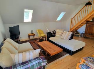 VILLA ILIXON - Appartements privés proche du centre de Luchon, parking, billard, jardin - 7