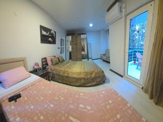 ELIT1 Villa 12Plus BEDS FULL TRIPLEX VILLA in BELEK Golf area with PRIVATE POOL & GARDEN WIFI NETFLIX Full Kitchen & Bed Equipments Air Conditions free parking - 1