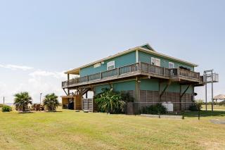 Beachfront with Fire Pit, Gourmet Kitchen and Views - 1