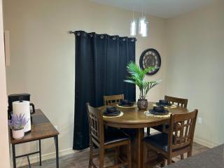 Quiet 2BR Retreat , Fenced yard , Modern Duplex - 9