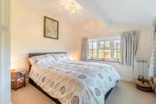 Valentine Cottage - 1