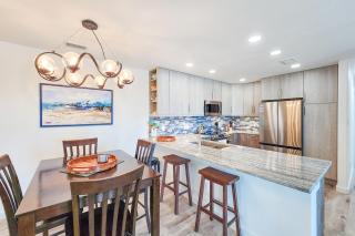 Lakeshore Villa #21 - 1