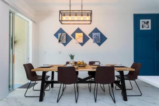 FREE Waterpark 3BR Marvel Superhero-Themed 2967 - 4