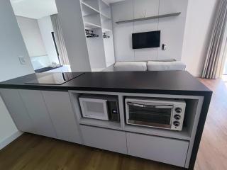 Apartments in a building with a pool, 220m from the Beach in Bombinhas - SFRs - 8