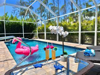 -Tropical Oasis- in the Heart of North Port Charlotte - 9