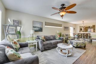 Breezy PCB Vacation Rental with Lanai, Walk to Ocean - 6