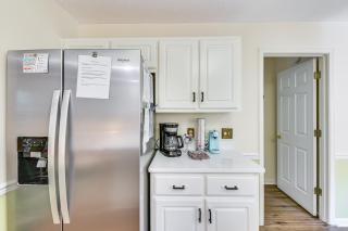 Breezy PCB Vacation Rental with Lanai, Walk to Ocean - 3