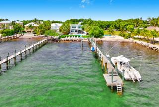Sirena Key - Luxury Oceanfront Estate, Pool, Guest Cottage, Dock, 30min to Key West - 7