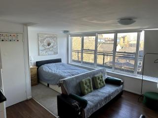 central flat - 6