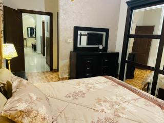 Luxurious furnished apartment for rent with hotel finishes - 9