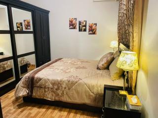 Luxurious furnished apartment for rent with hotel finishes - Amman - 5