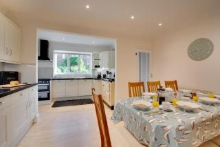 White Cottage - 3