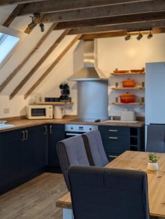 Tomnauld Farm Wellness Cottage - 9