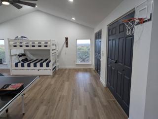 Gorgeous, secluded escape near River with Game room! - 1