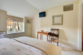 Rose Cottage - 2