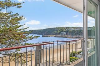 33 Beach Court - Direct Beach Access Sea Views - 9