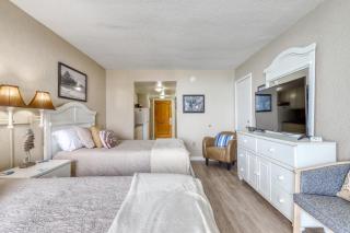 Sands Ocean Club 1522 - 3