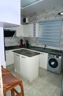 Mirrors Edge Properties - 4