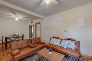 Charming Casita with 3br with Parking & Wifi! - 6