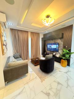 Smart one bedroom apartments with massage chair and ps5 Ikoyi - 0