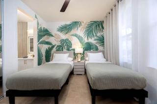 Designer Remodeled Villa Kings & Sunset & Murals & Aloha - 1