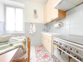Ikea-metro 5 min Getaway Apartment - 5