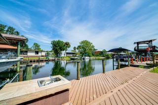 Anglers Paradise! Homosassa River Retreat with Dock - 7