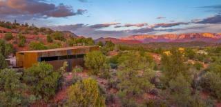 Telescope House with 360 Desert Views for Family - 2