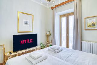 NAVIGLI Top Floor Apartment 15 Mins from Duomo - 9