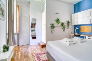 NAVIGLI Cozy House on 3 Levels with Outdoor Dining Area - 8