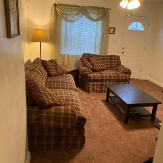 RFK Union Station free parking 1 bdrm - 7
