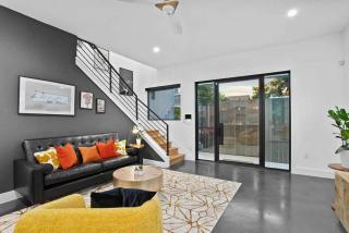 South Lamar Luxe Creekside Retreat with POOL - 5