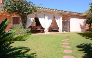 2 Bedroom Gorgeous Home In Costa Rei - 0