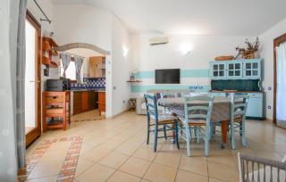 2 Bedroom Gorgeous Home In Costa Rei - 6
