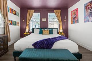 Olde Town Gem 5 Tvs Hot Tub & Game Yard - 7