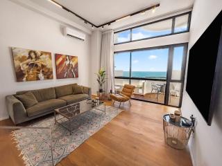 Beachfront Sky Loft - 1
